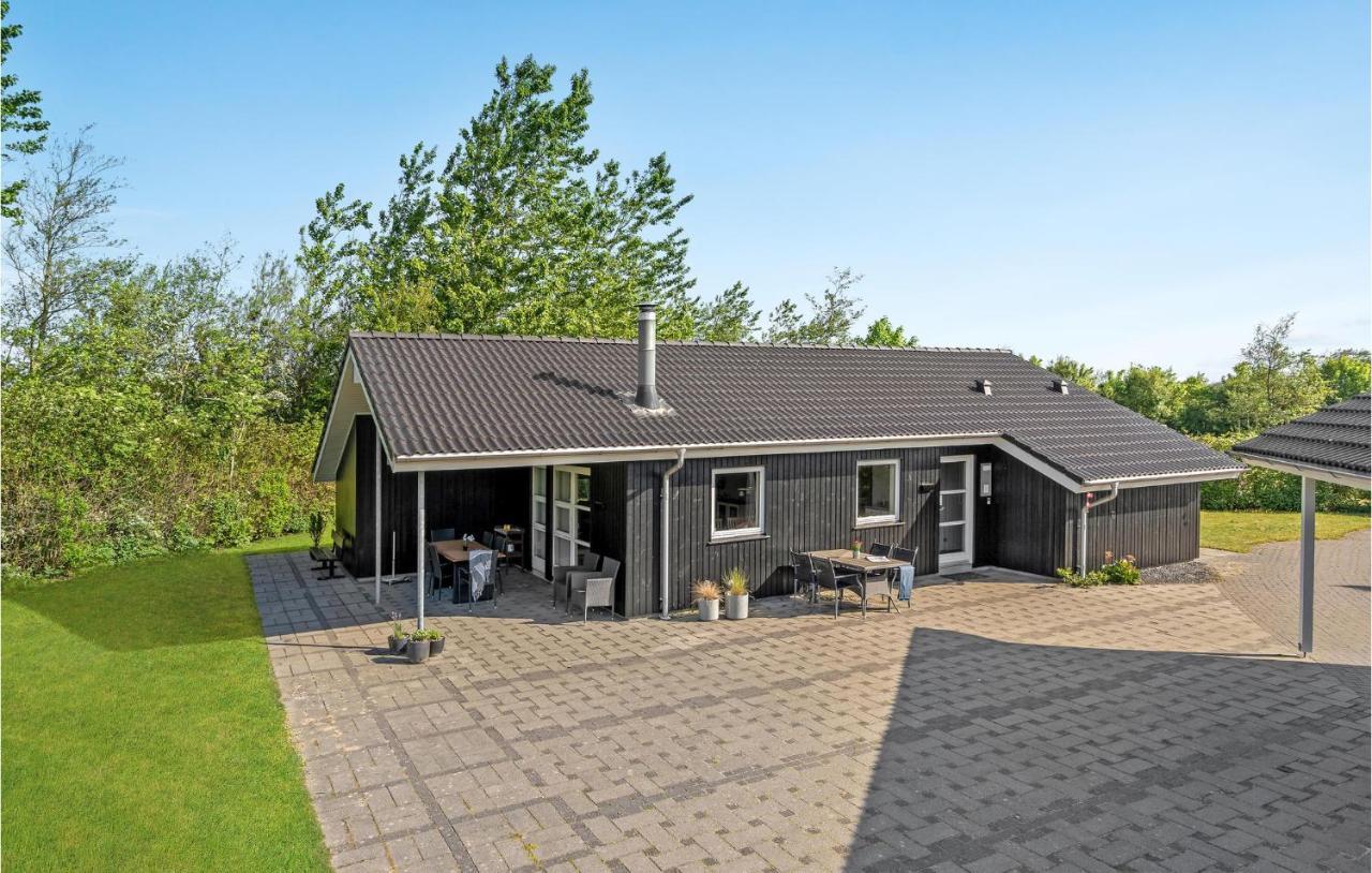 Cozy Home In Tarm With Kitchen Luaran gambar