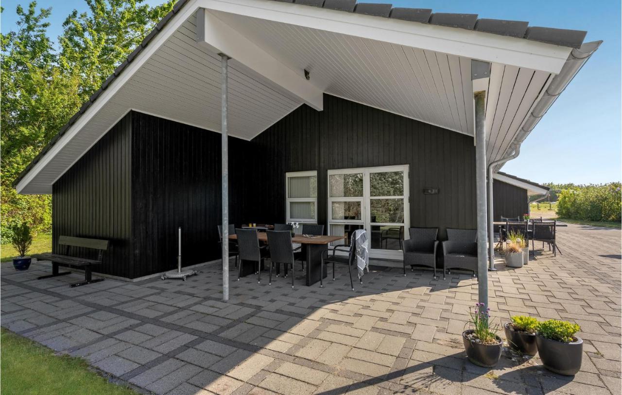 Cozy Home In Tarm With Kitchen Luaran gambar